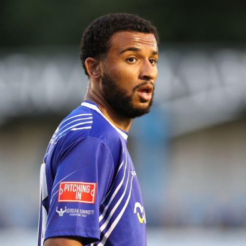 Henderson makes dual-reg move to Eastwood CFC